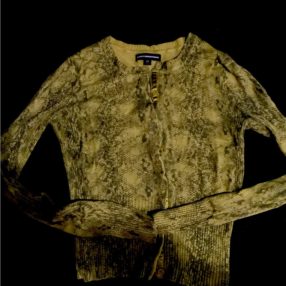 Express cardigan with lovely detail